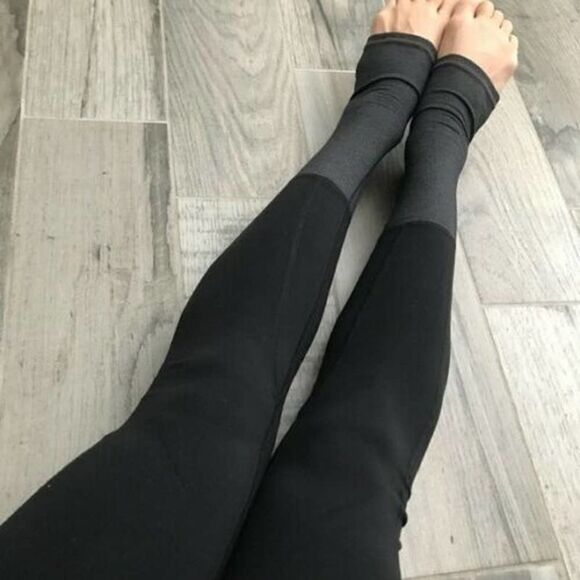 Athleta Plie Tight XS - Picture 1 of 8